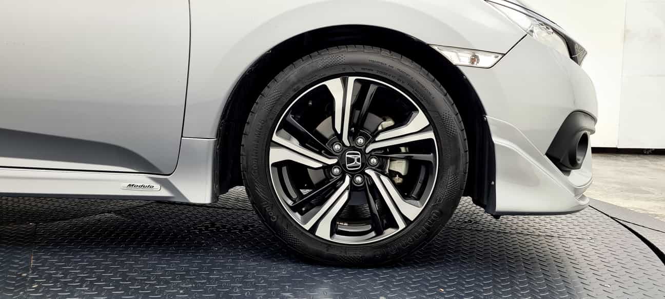 used 2019 Honda CIVIC TC-P 1.5