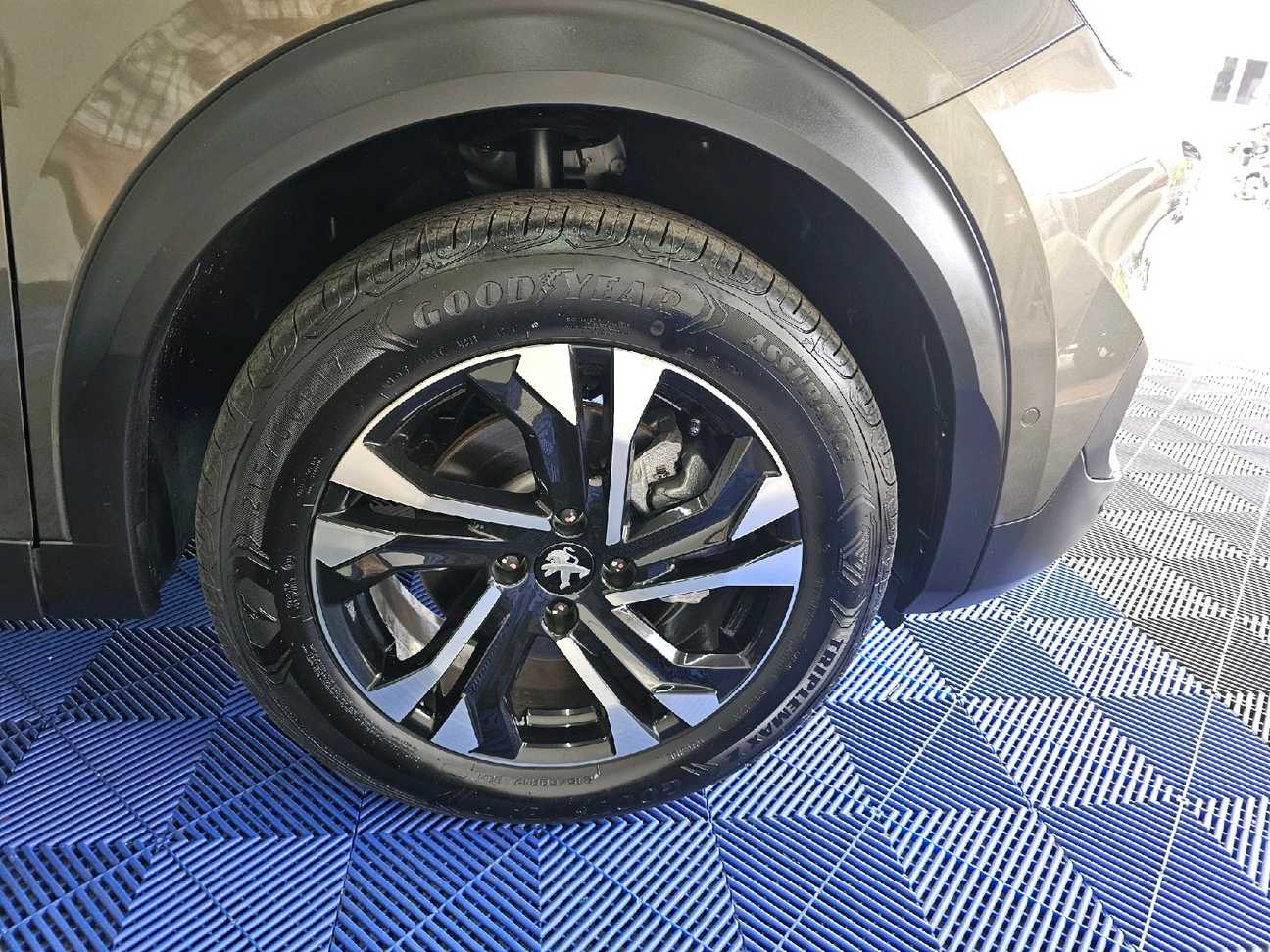 used 2025 Peugeot 2008 Allure 1.2