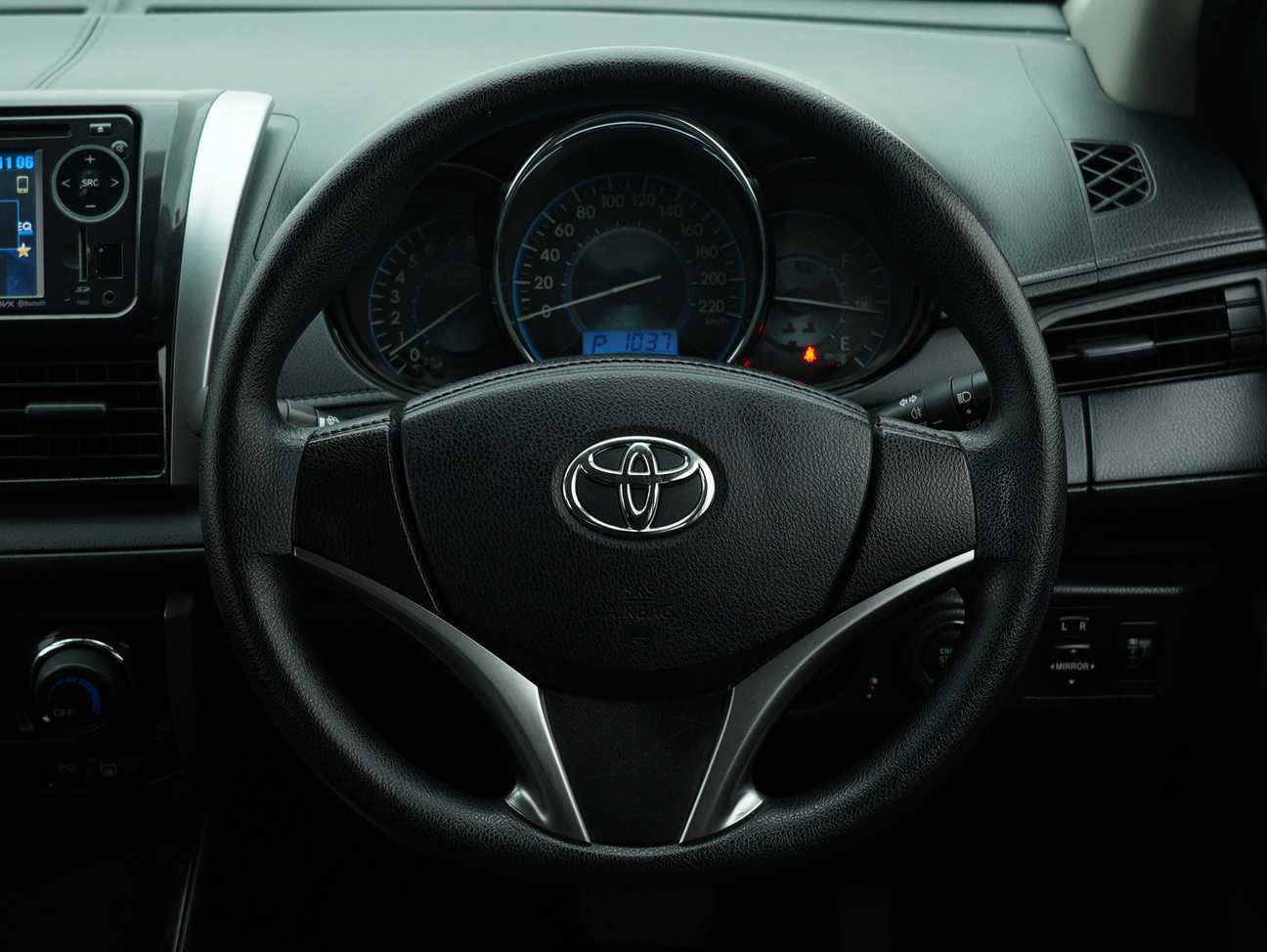 used 2015 Toyota Vios J 1.5