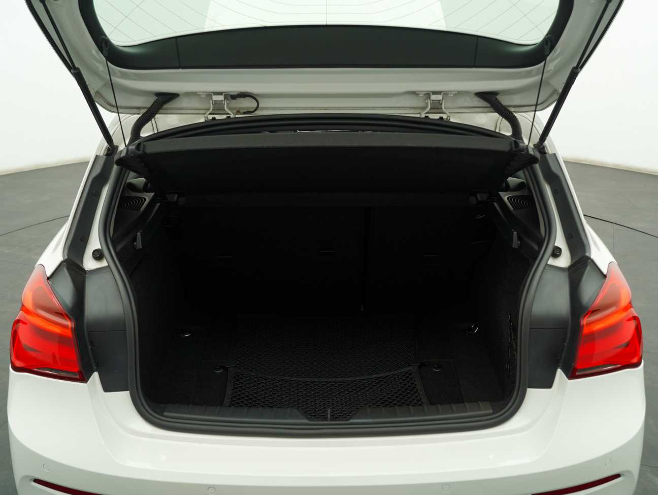 used 2016 BMW 118i Sport 1.5