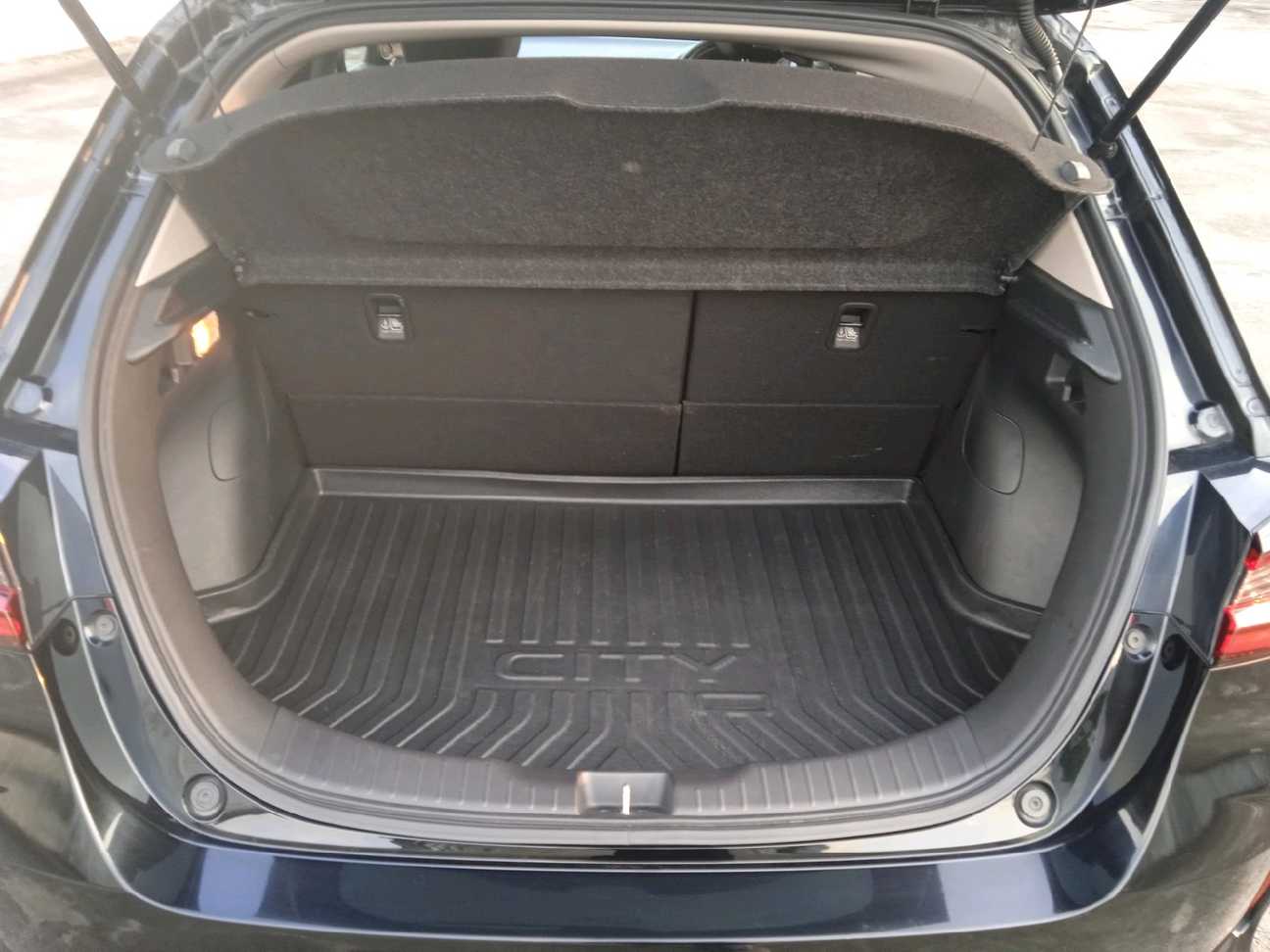 terpakai 2022 Honda City V Sensing 1.5