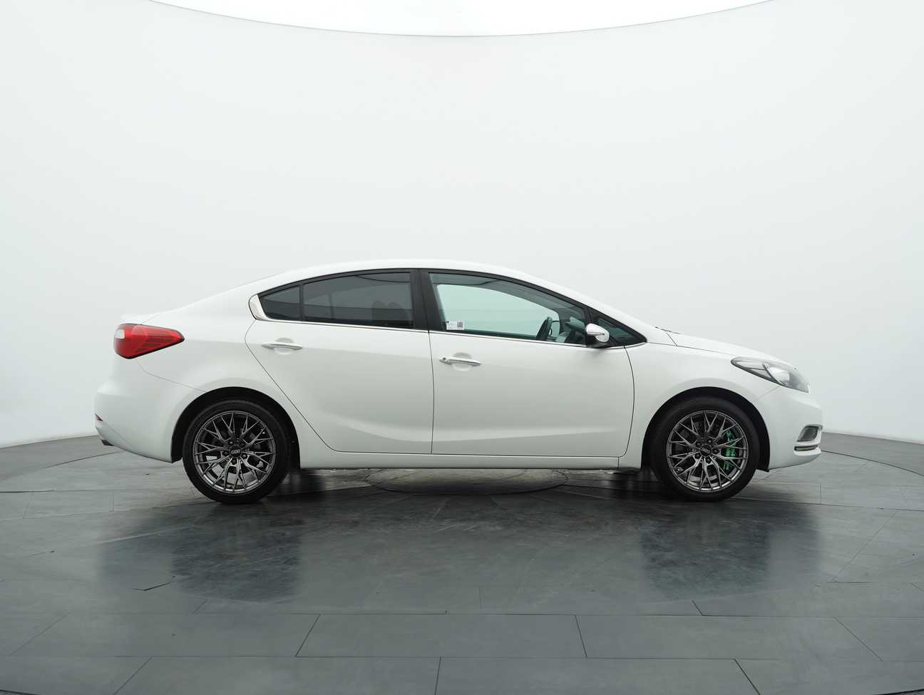used 2013 Kia Cerato  1.6