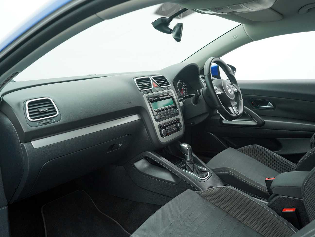 terpakai 2012 Volkswagen Scirocco TSI 1.4