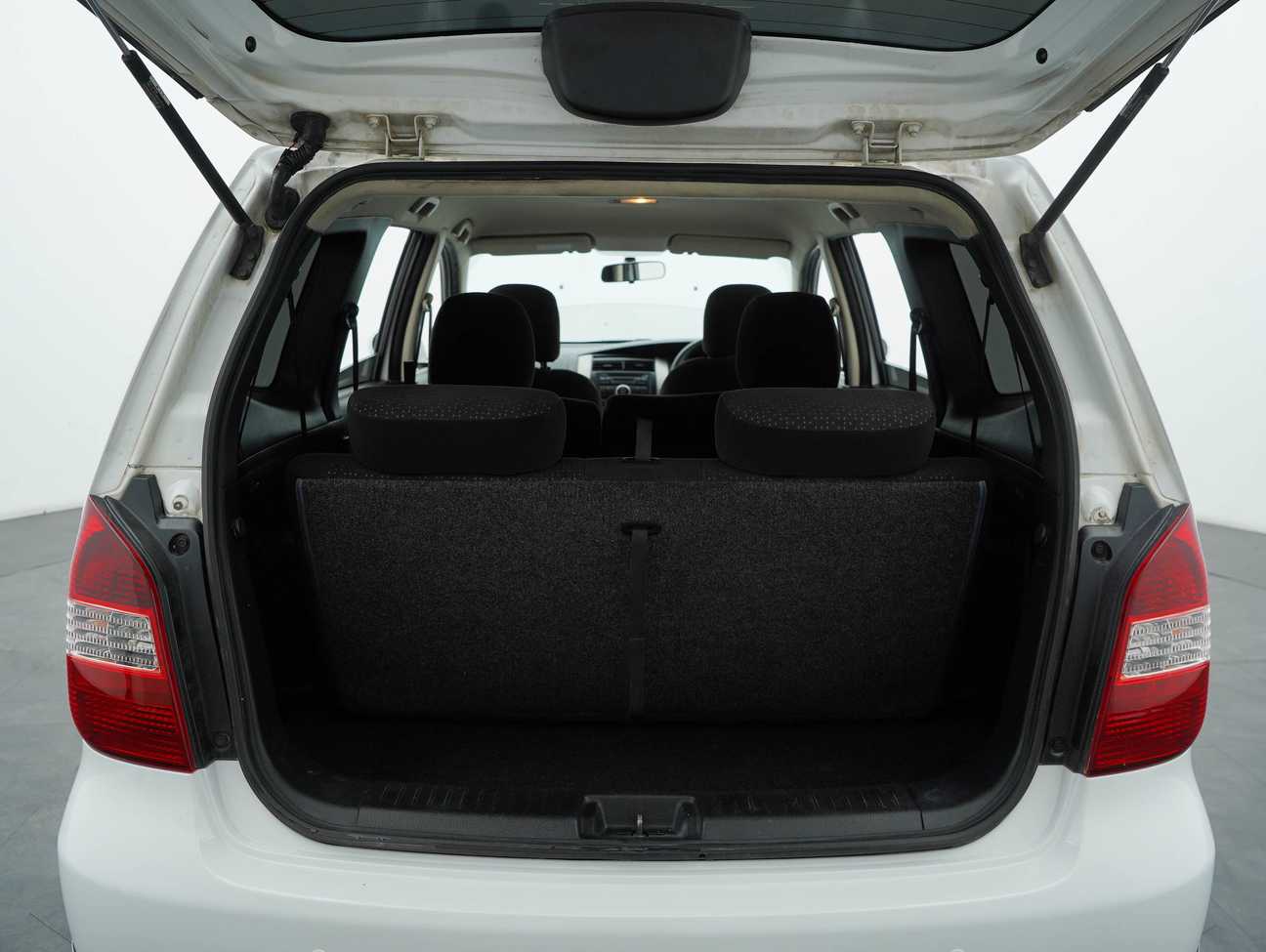 used 2012 Nissan Grand Livina ST-L Comfort 1.6