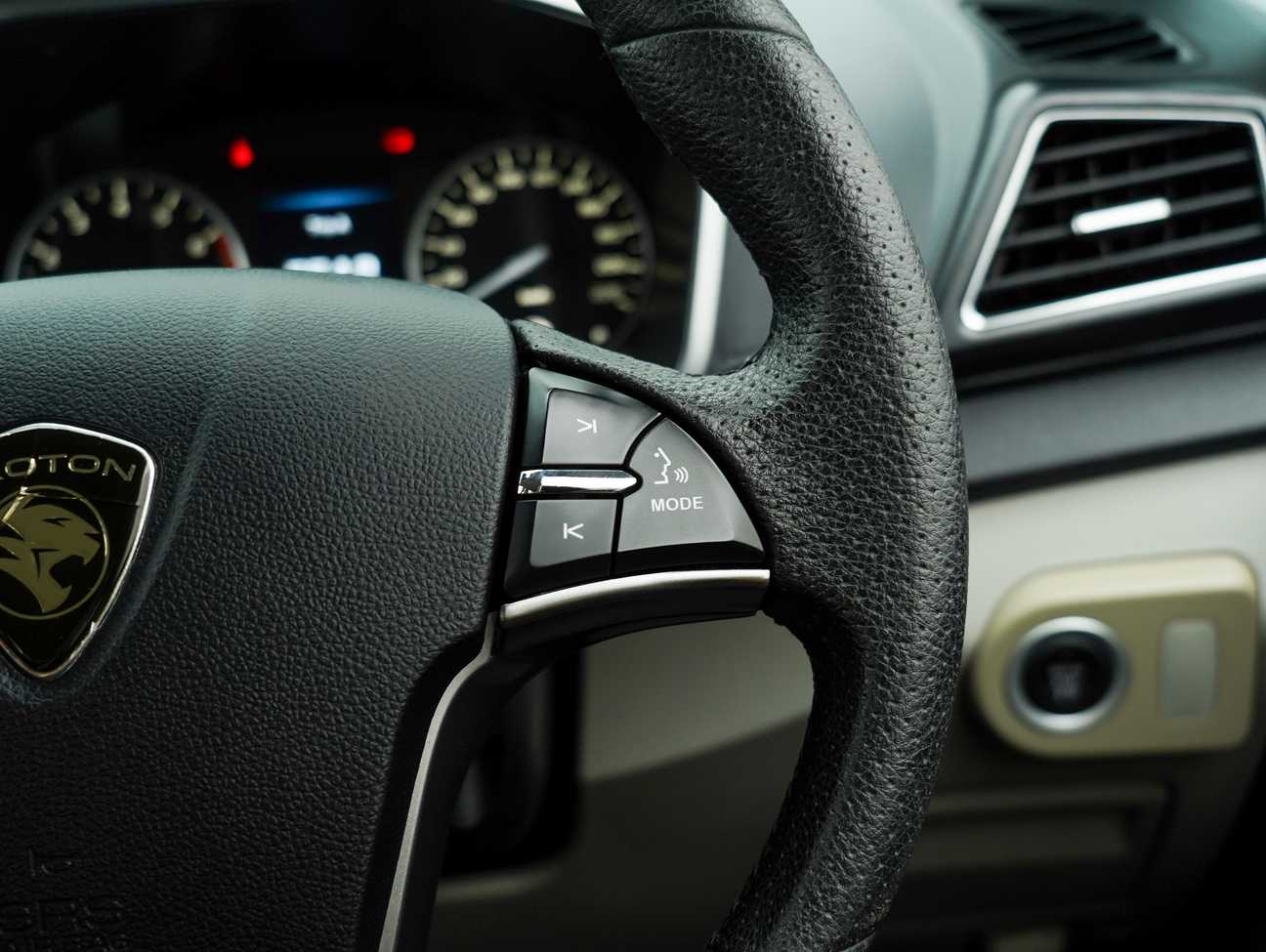 terpakai 2019 Proton Persona Premium 1.6