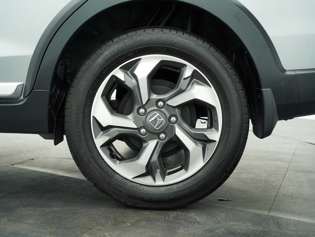 used 2018 Honda BR-V V 1.5