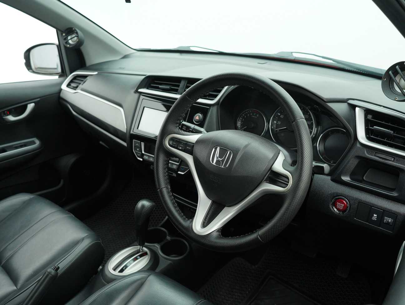 used 2017 Honda BR-V V 1.5