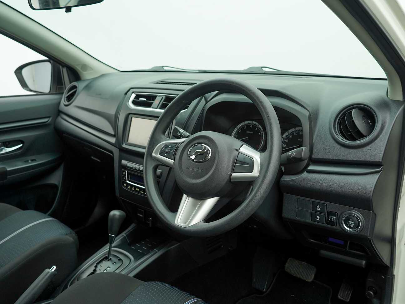 terpakai 2020 Perodua Aruz X 1.5