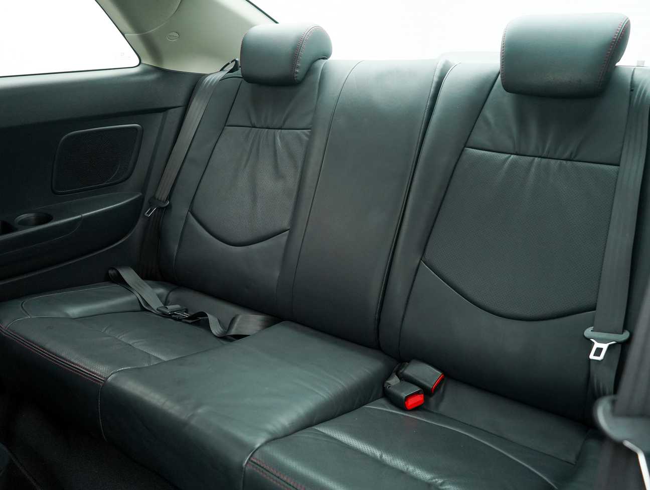 terpakai 2011 Kia Forte Koup 2.0