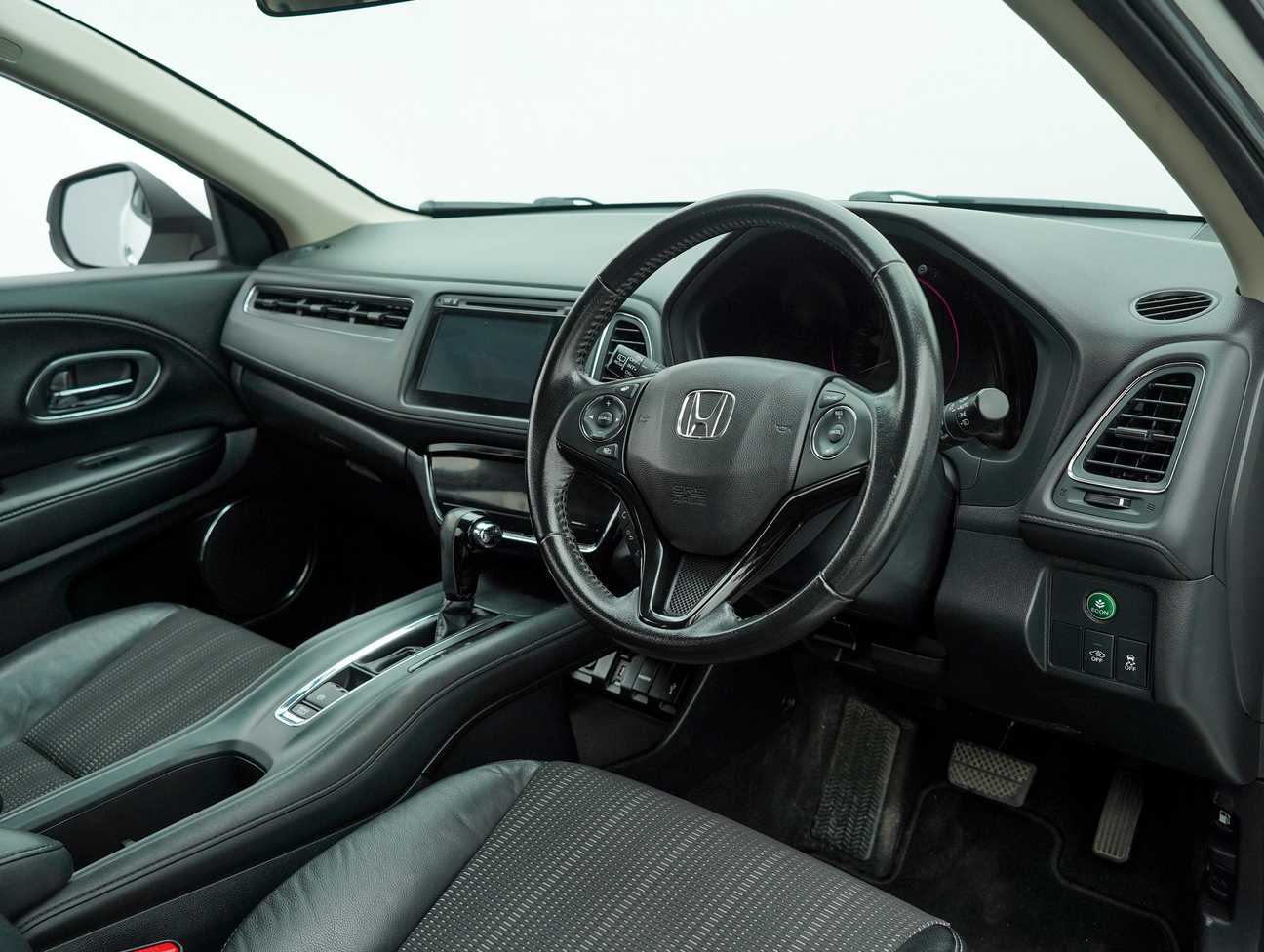 used 2016 Honda HR-V V 1.8