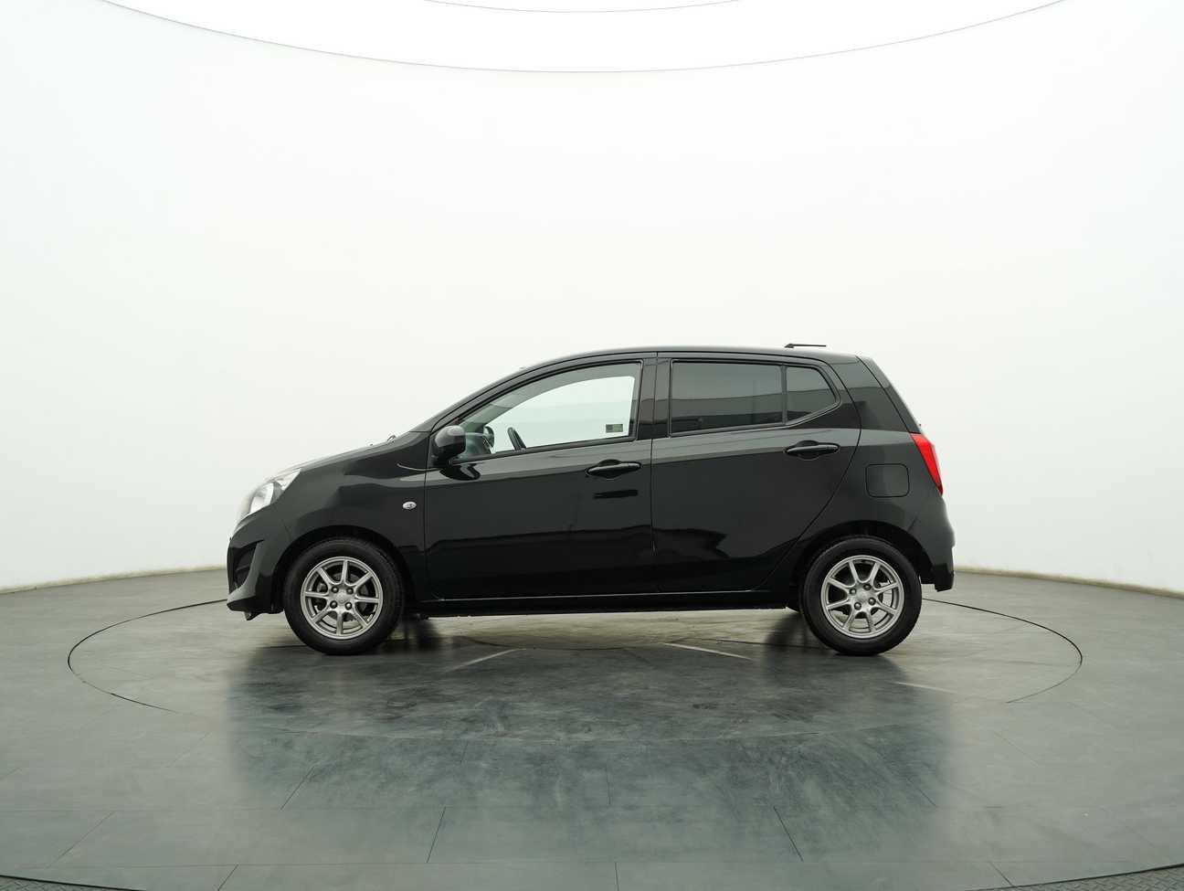 terpakai 2016 Perodua AXIA G 1.0