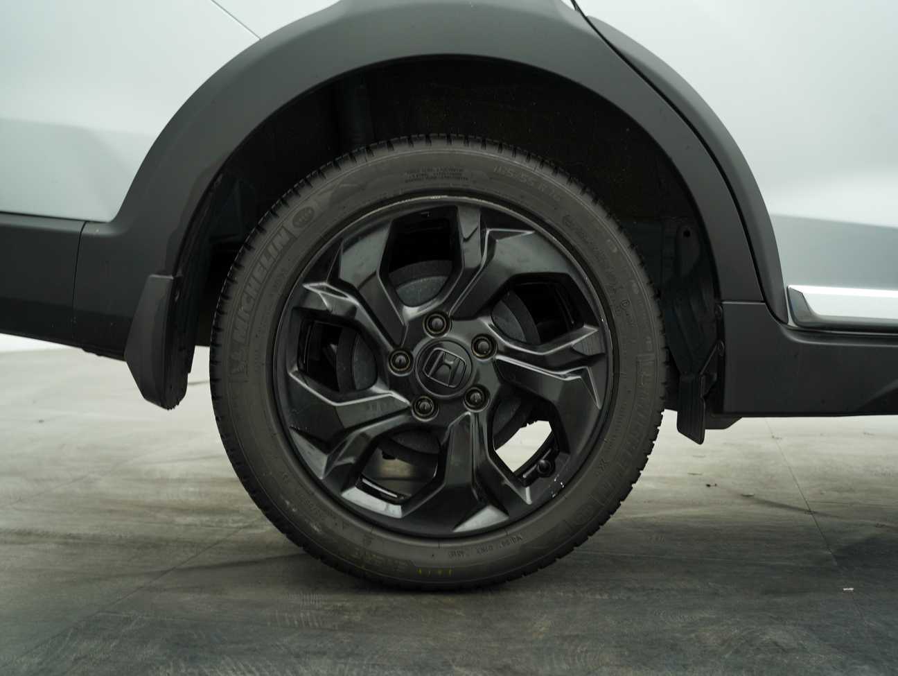 used 2019 Honda BR-V V 1.5