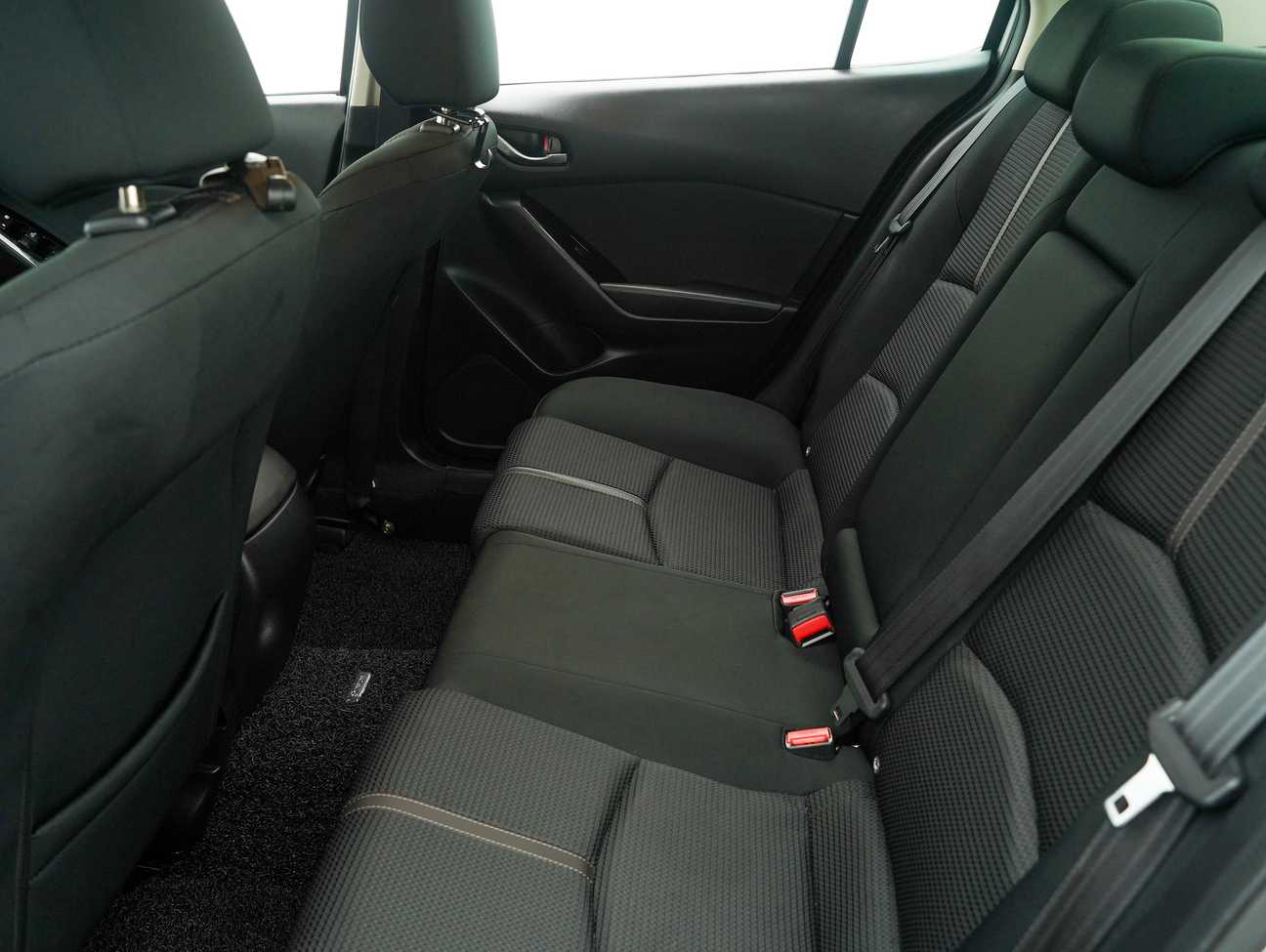 terpakai 2017 Mazda 3 SKYACTIV-G GL 2.0