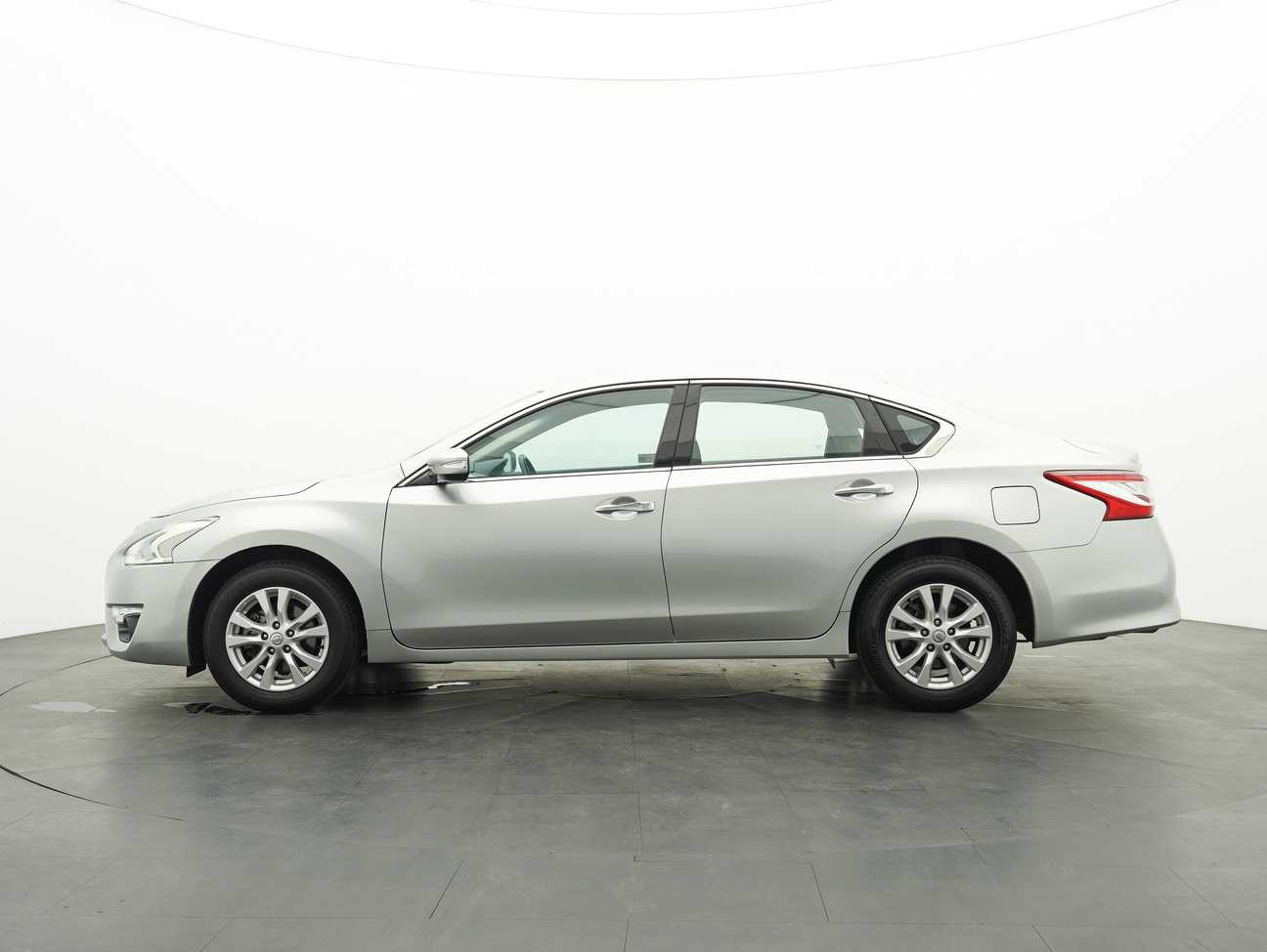 used 2015 Nissan Teana XE 2.0