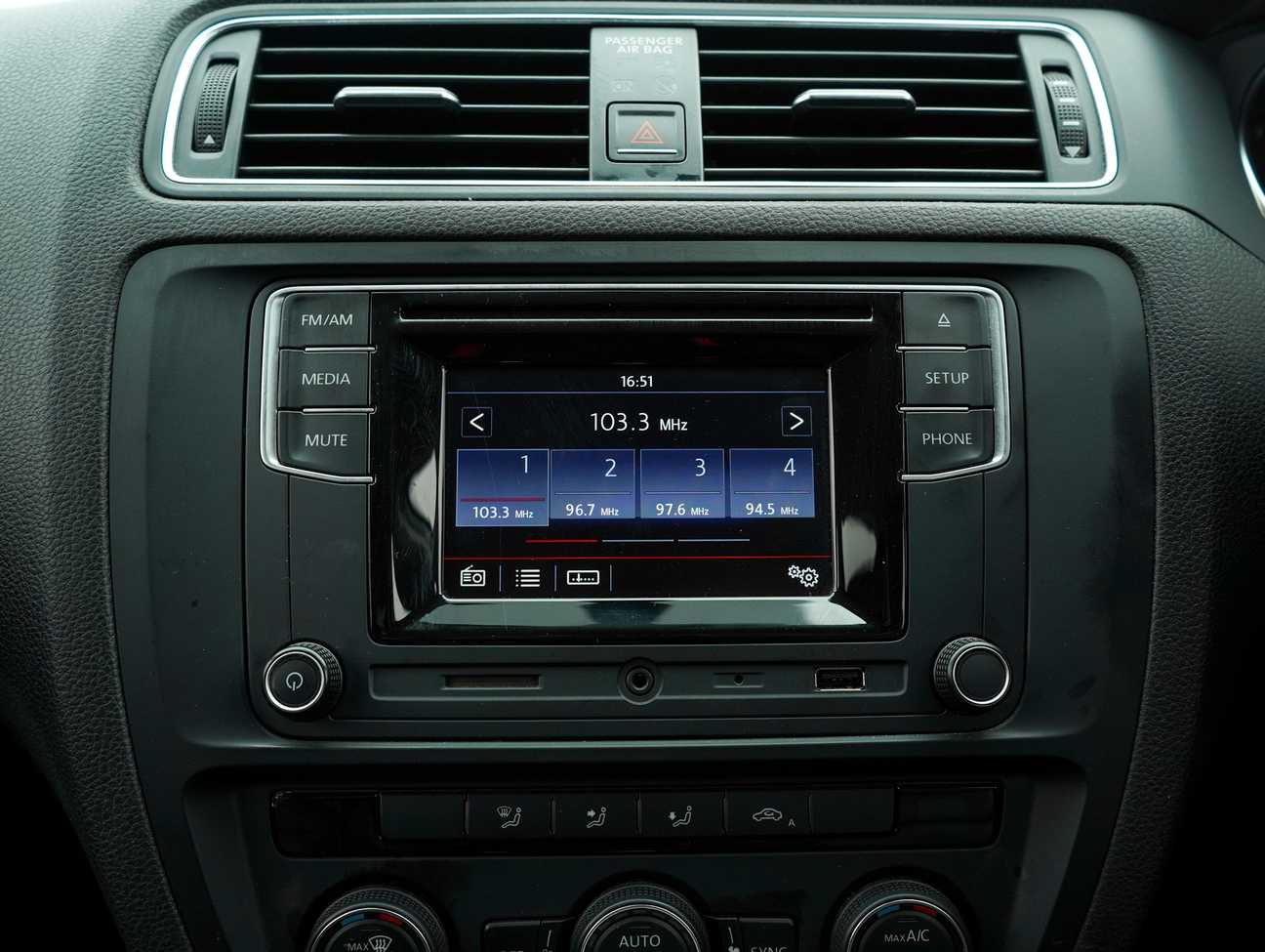 used 2017 Volkswagen Jetta TSI Comfortline 1.4