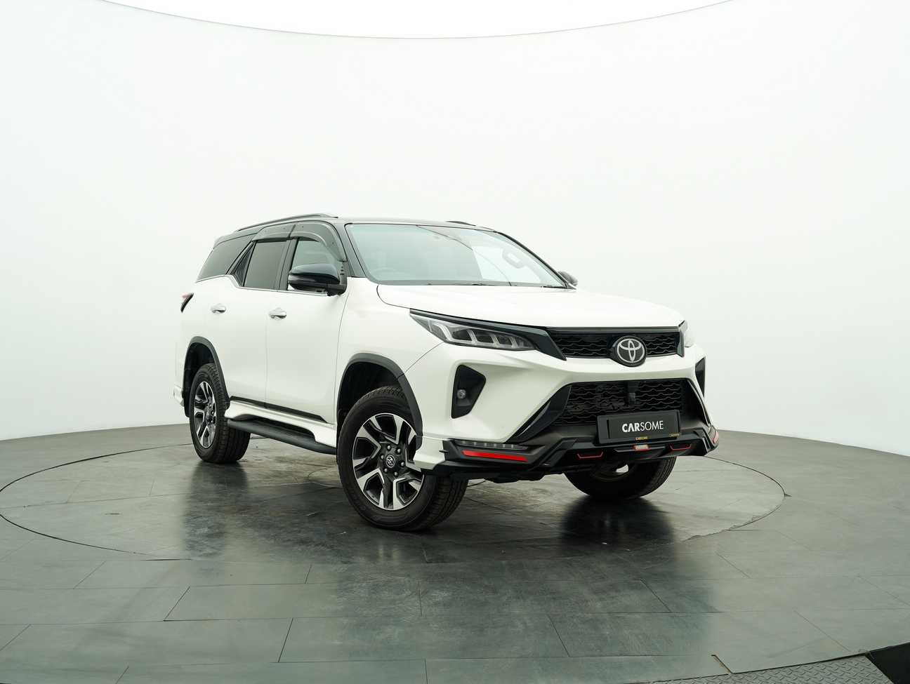 used 2023 Toyota Fortuner VRZ 2.8