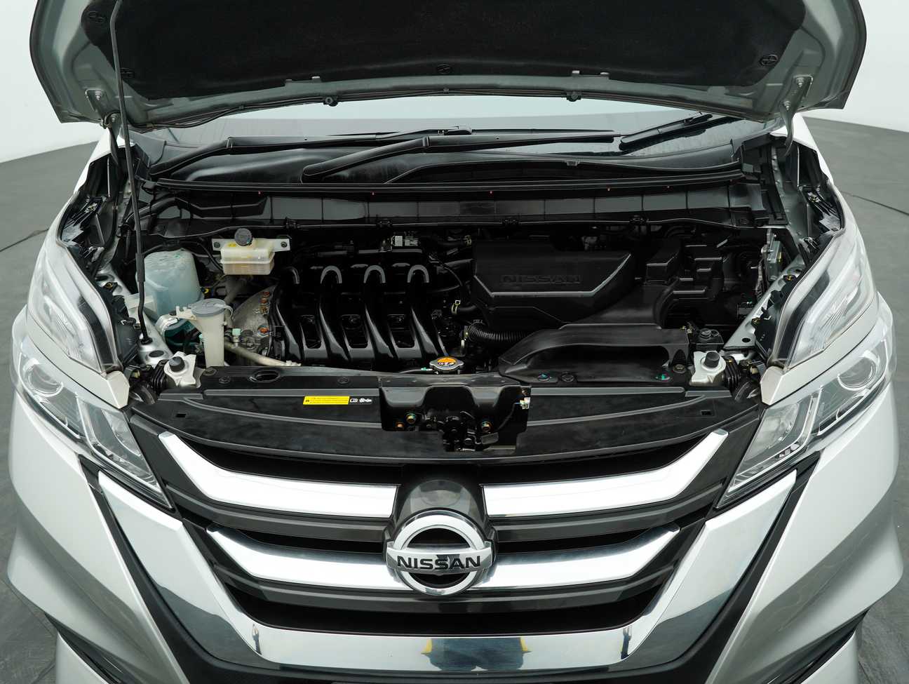 used 2021 Nissan Serena S-Hybrid High-Way Star Premium 2.0