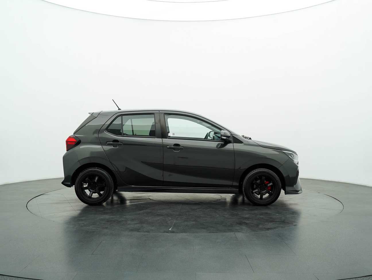 terpakai 2024 Perodua AXIA SE 1.0