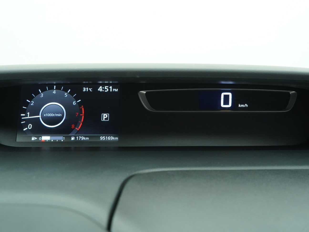 used 2018 Nissan Serena S-Hybrid High-Way Star 2.0