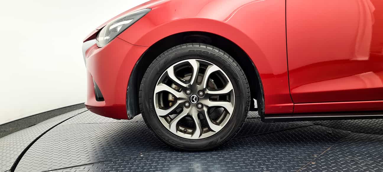 used 2015 Mazda 2 SEDAN SKYACTIV-G 1.5