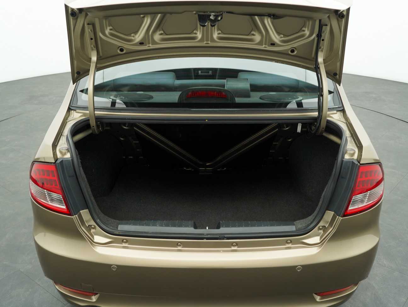 used 2014 Proton Saga SV 1.3