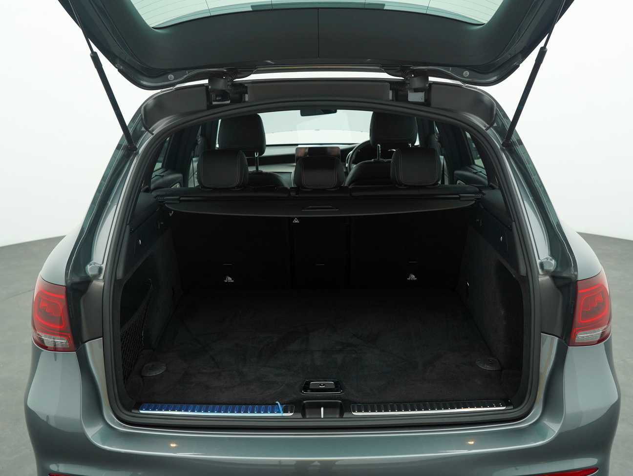 used 2019 Mercedes-Benz GLC 300 (CKD) 2.0