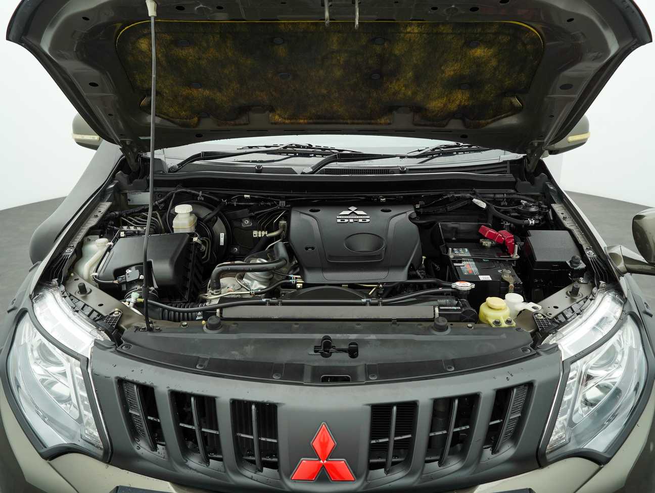 terpakai 2017 Mitsubishi TRITON VGT HS 4WD DC 2.4