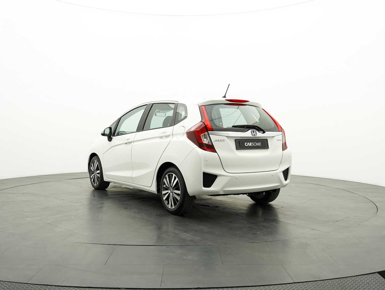 used 2016 Honda Jazz V 1.5