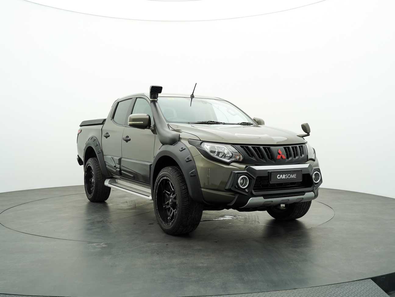 terpakai 2017 Mitsubishi TRITON VGT HS 4WD DC 2.4
