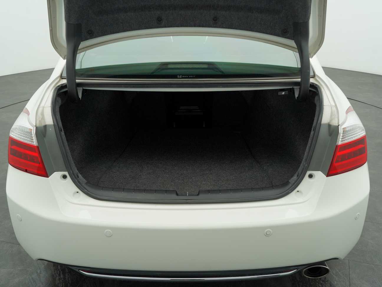 terpakai 2016 Honda Accord VTi-L 2.0