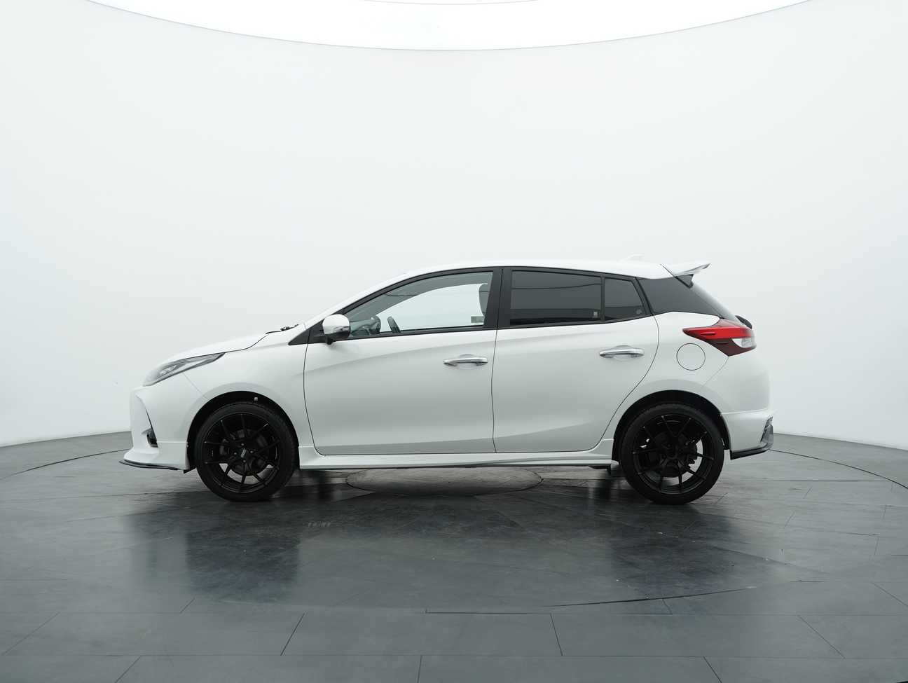 terpakai 2021 Toyota Yaris G 1.5