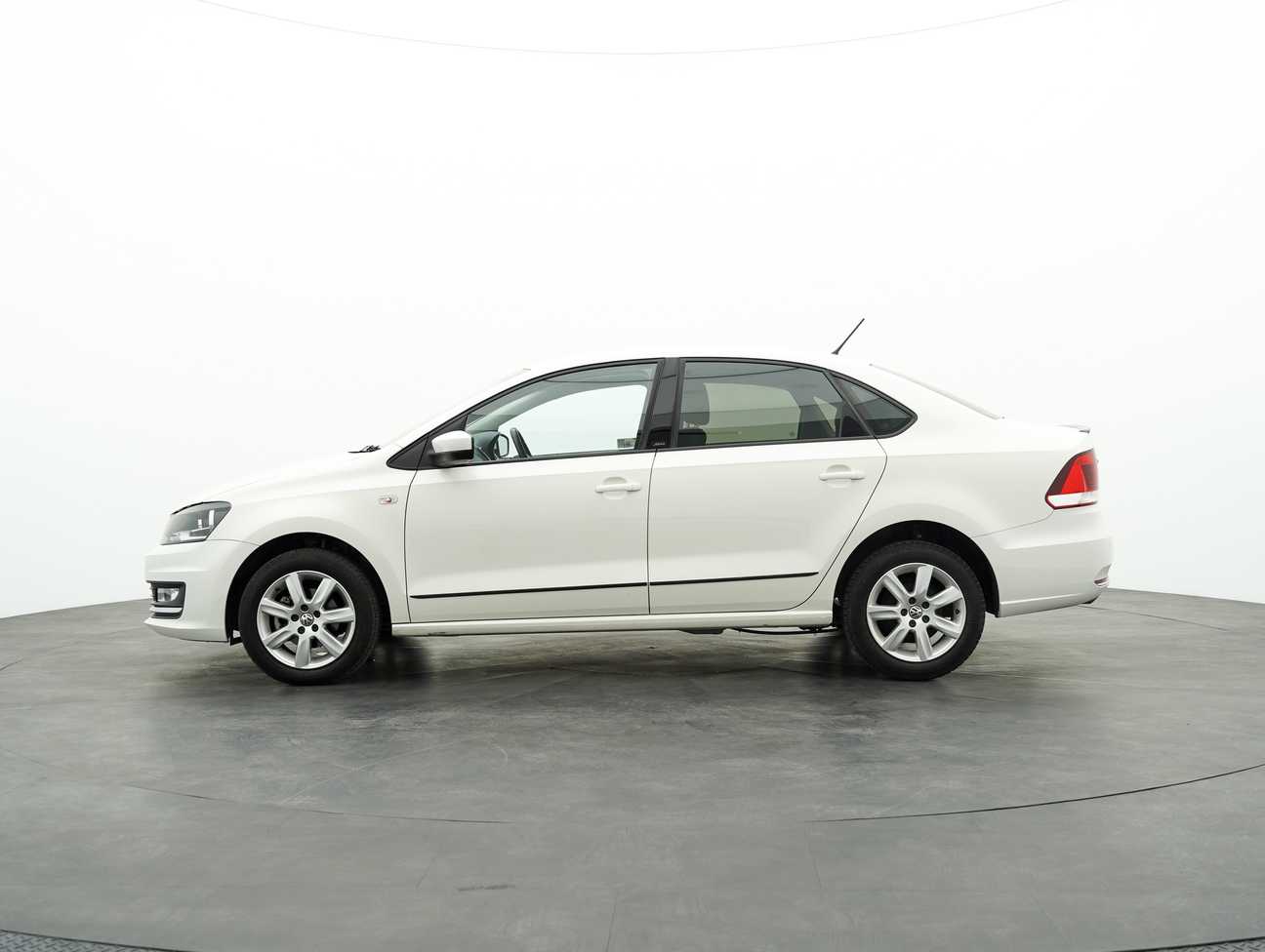 used 2019 Volkswagen VENTO  1.6