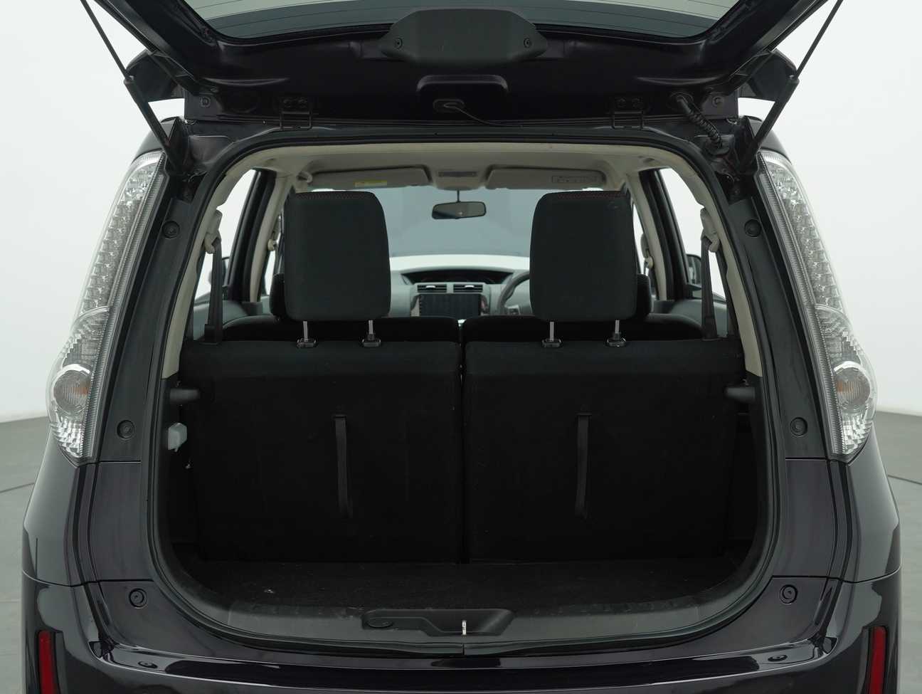 terpakai 2015 Perodua Alza SE 1.5