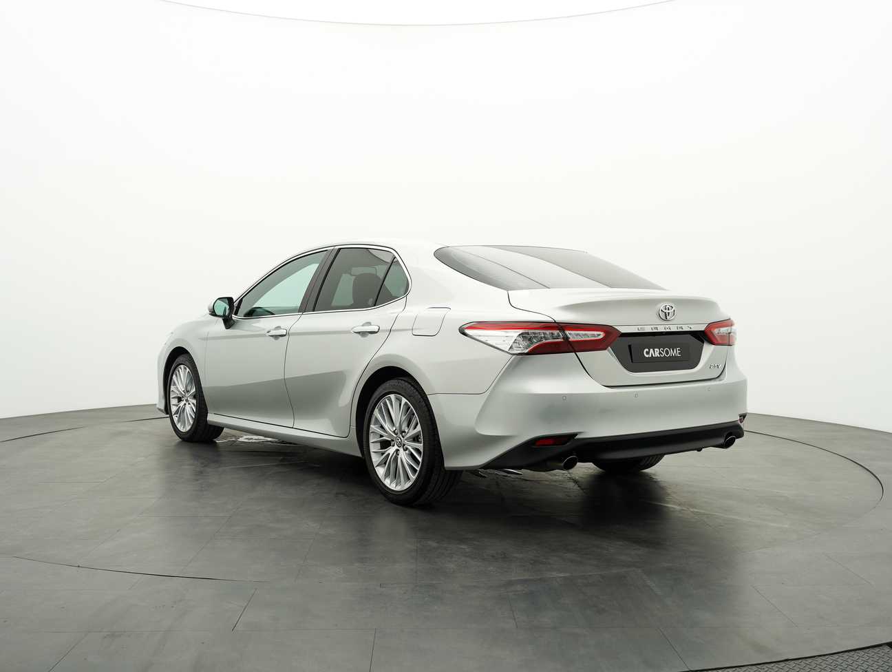 used 2020 Toyota Camry V 2.5