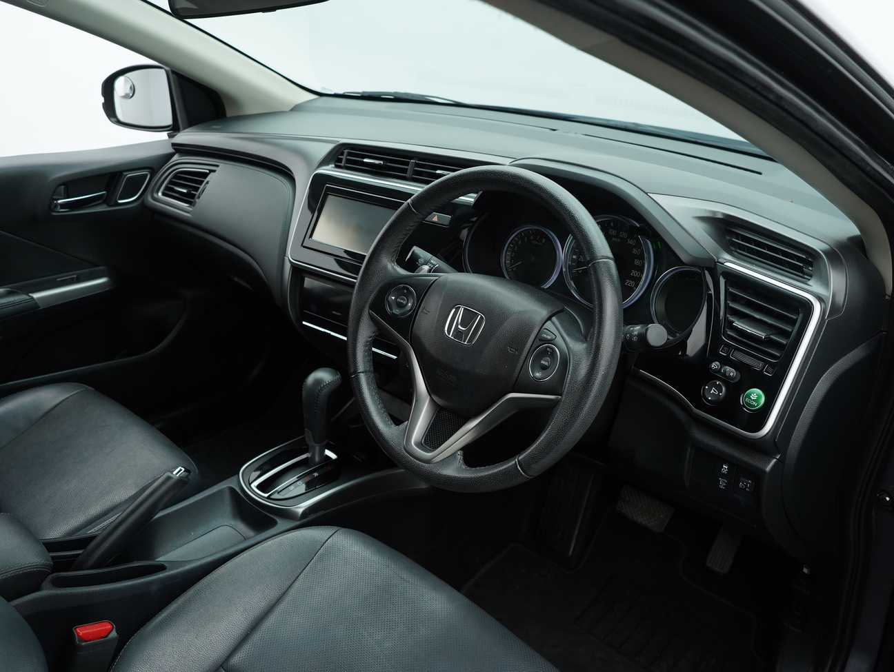used 2018 Honda City V 1.5