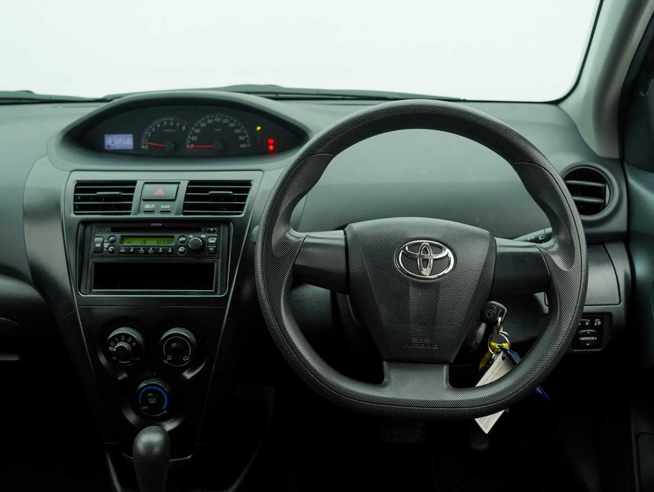 used 2013 Toyota Vios J 1.5
