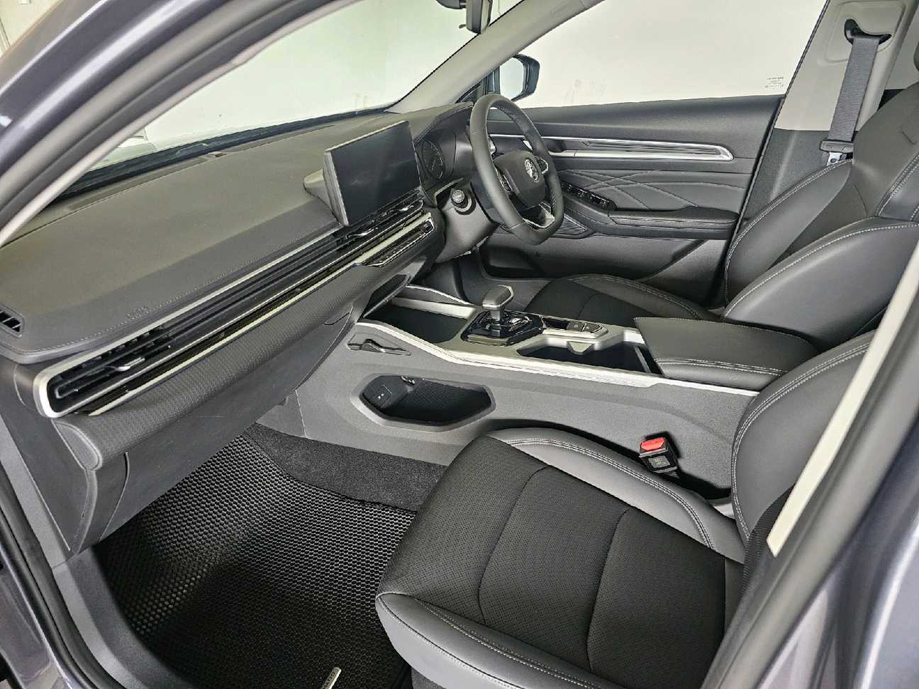 used 2025 Proton S70 Premium 1.5