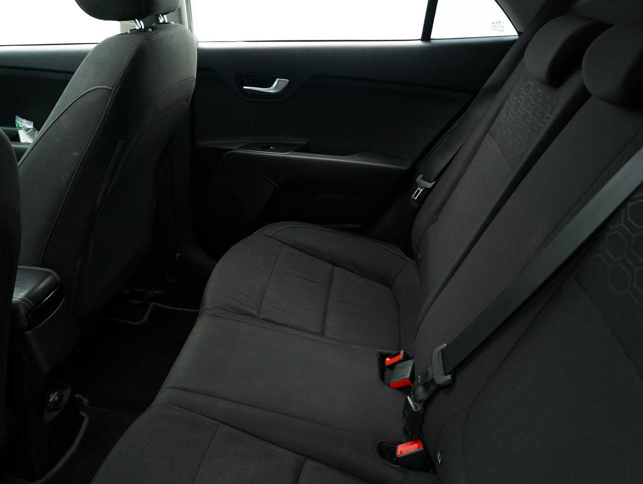 terpakai 2017 Kia Rio  1.4