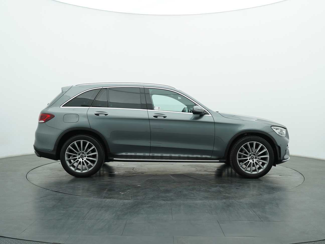 used 2022 Mercedes-Benz GLC200 AMG Line 2.0
