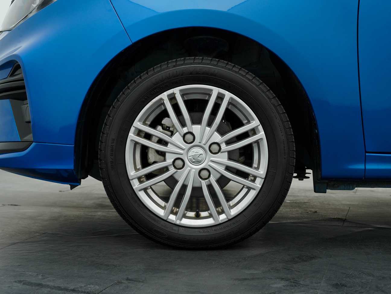 terpakai 2021 Proton Iriz Standard 1.3