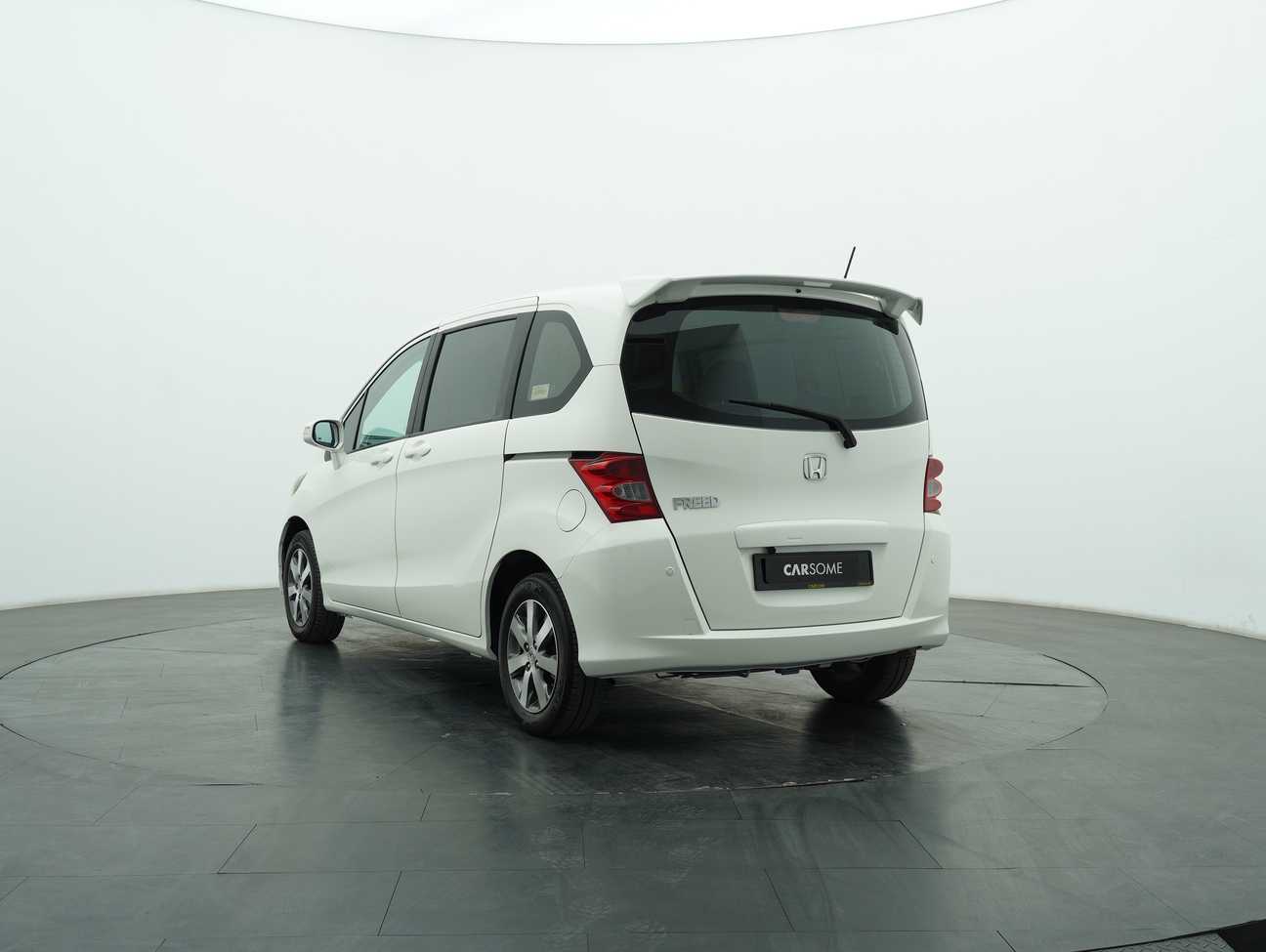 used 2011 Honda Freed E 1.5