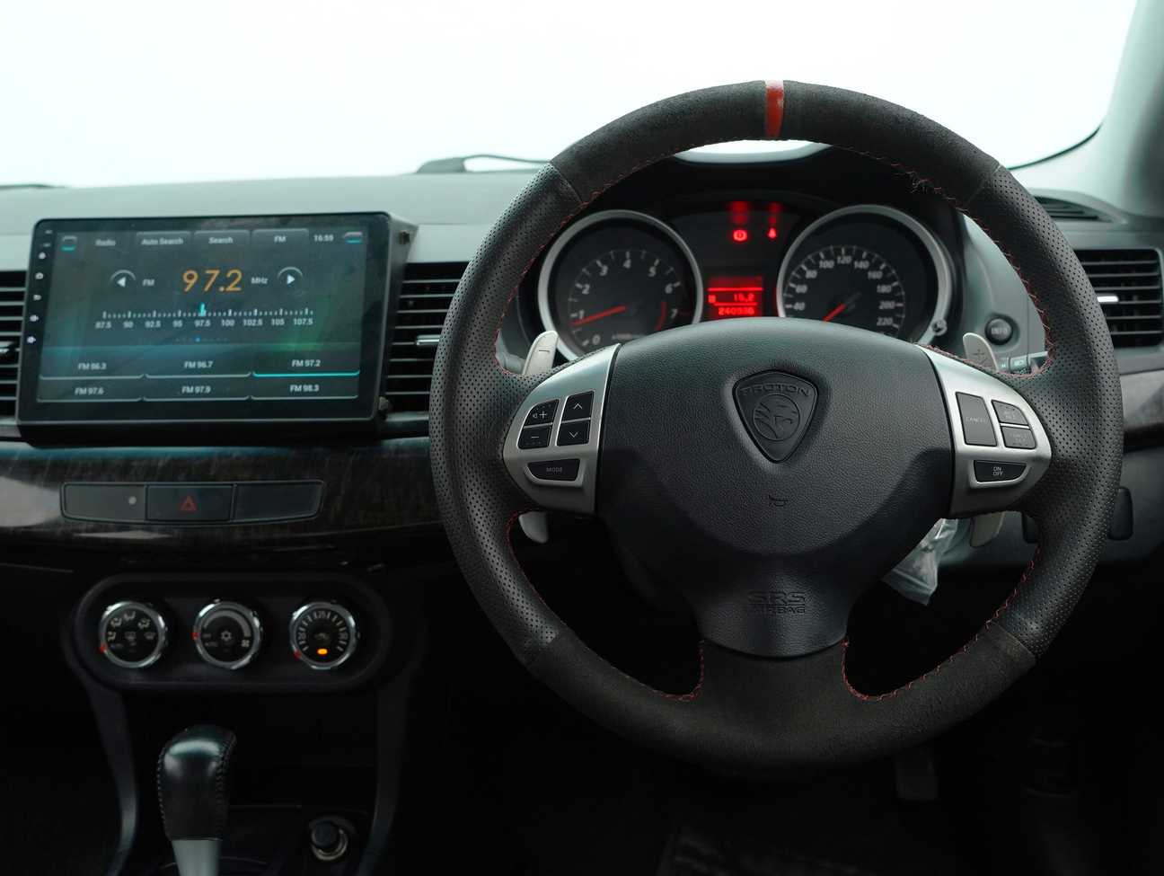 used 2010 Proton Inspira Premium 2.0
