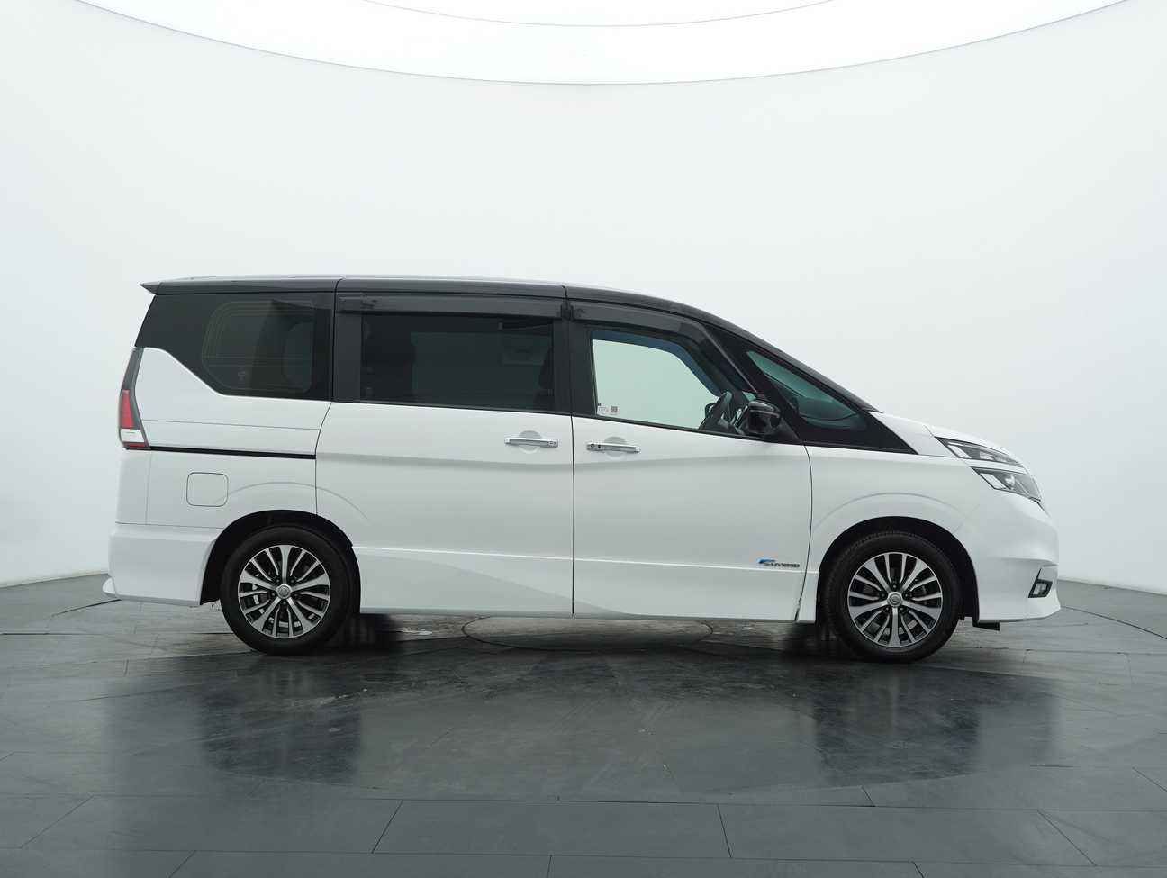 used 2020 Nissan Serena S-Hybrid High-Way Star Premium 2.0