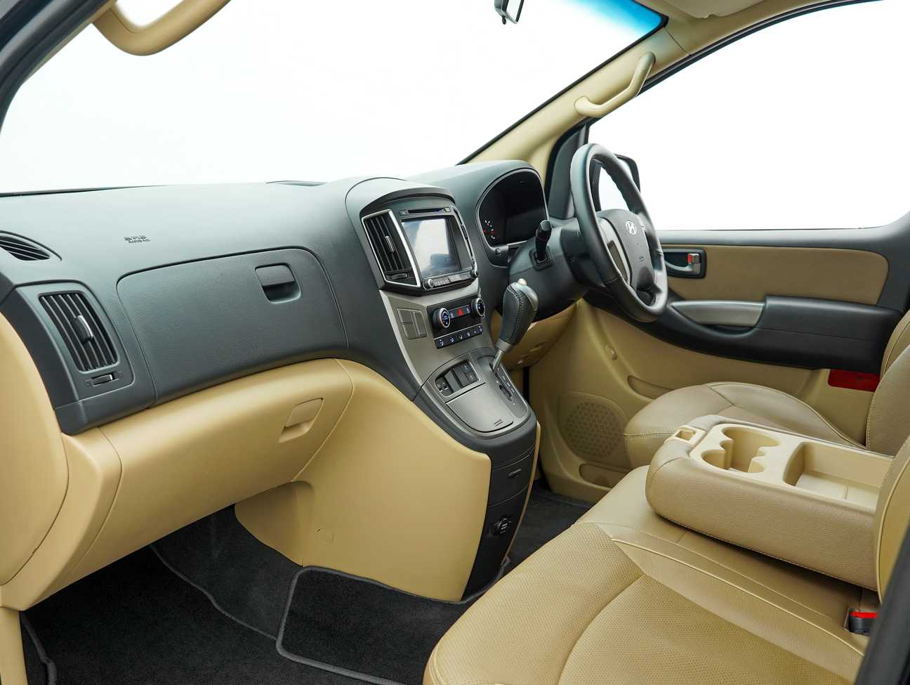 used 2020 Hyundai Grand Starex Executive 2.5