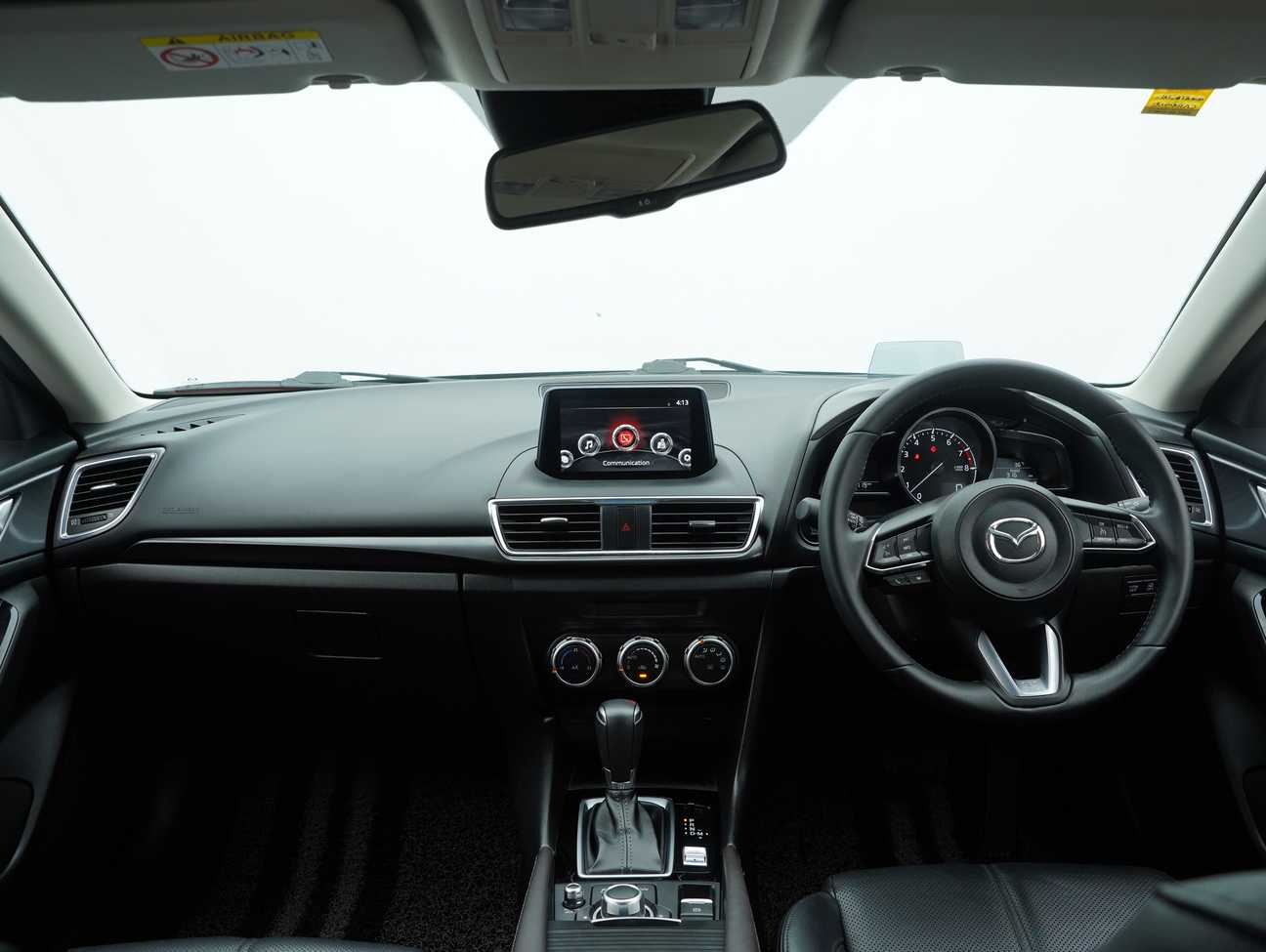 terpakai 2018 Mazda 3 SKYACTIV-G 2.0