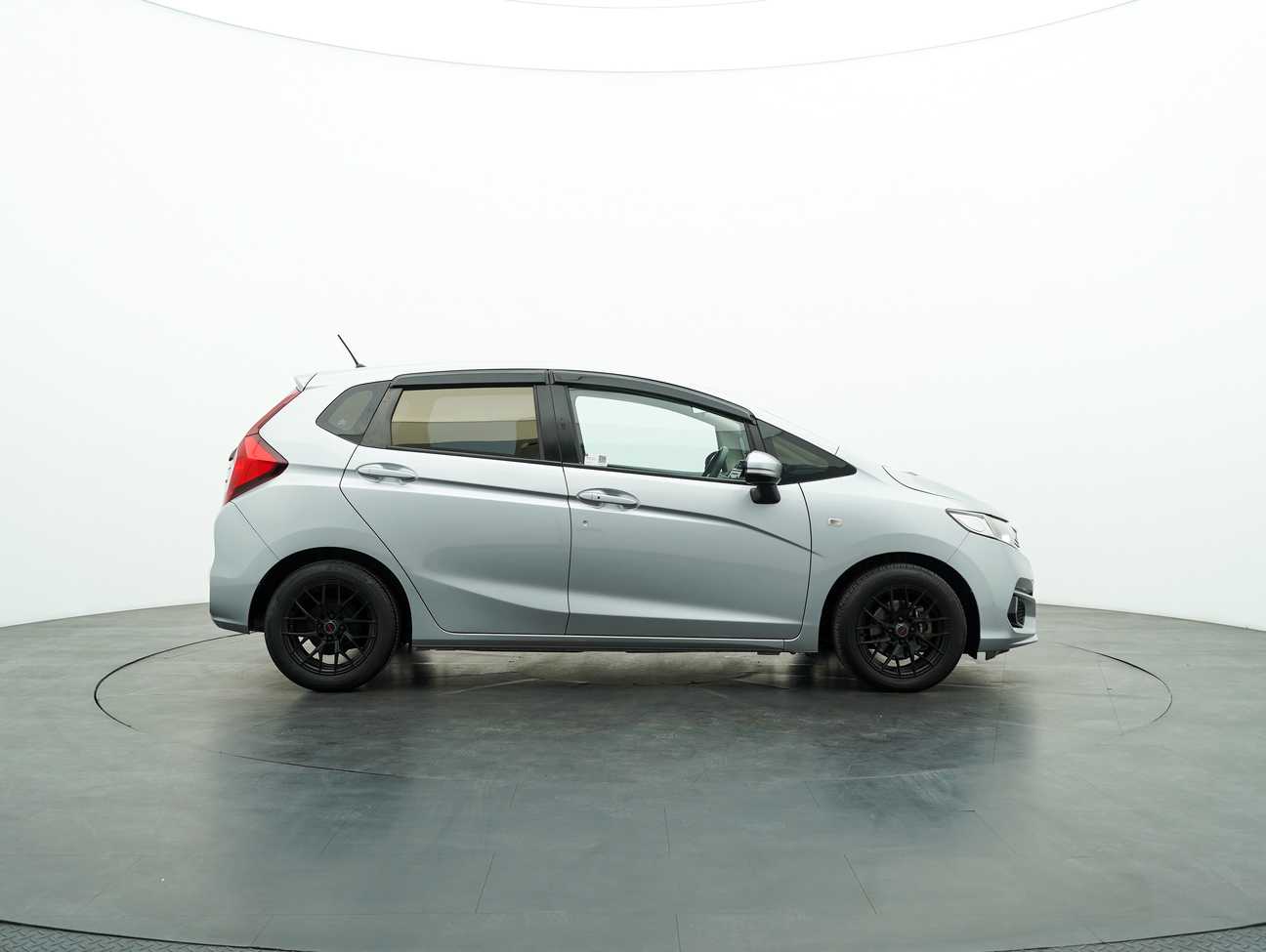 used 2018 Honda Jazz S 1.5