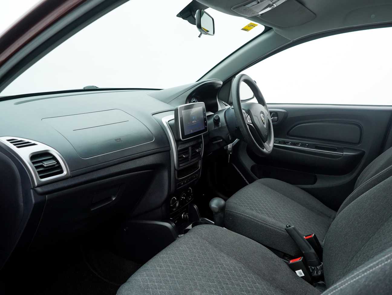 terpakai 2021 Proton Saga Premium 1.3