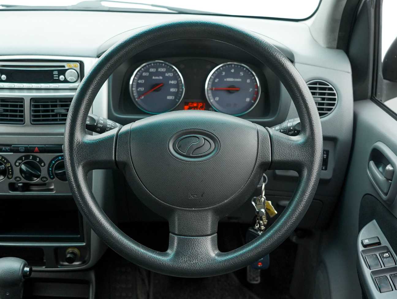 terpakai 2010 Perodua Viva EZ Elite 1.0