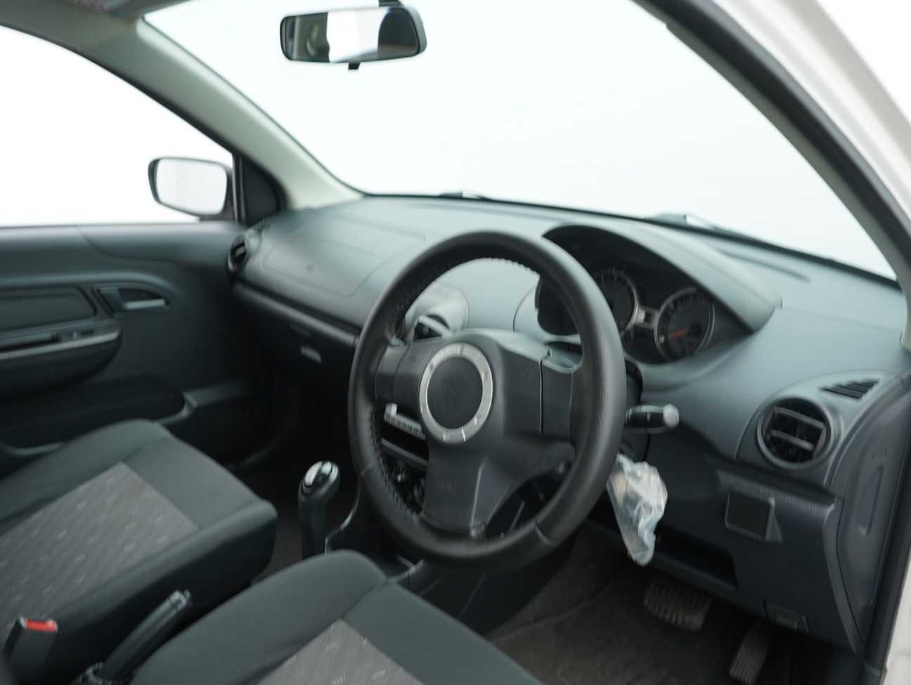 terpakai 2015 Proton Saga SV 1.3