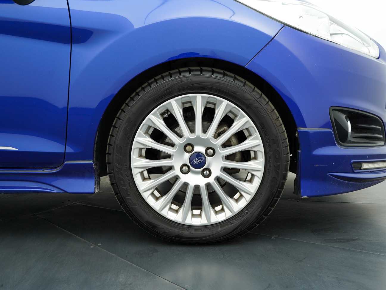 terpakai 2014 Ford FIESTA SPORT 1.0